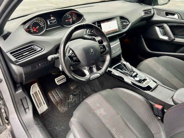 Peugeot 308 image 2