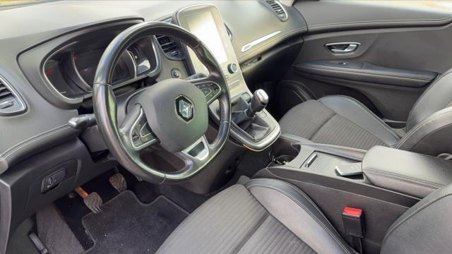 Renault Scénic image 3