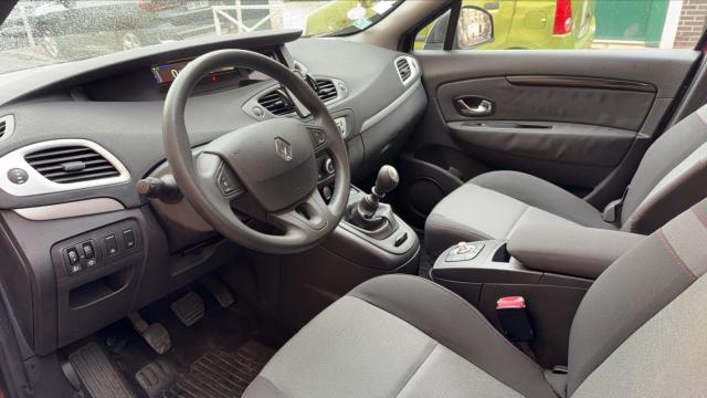 Renault Scénic image 4