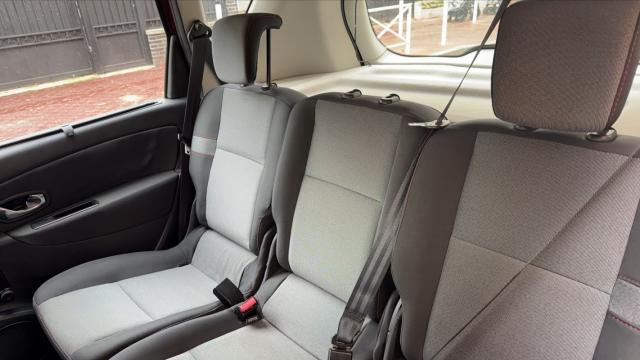 Renault Scénic image 2