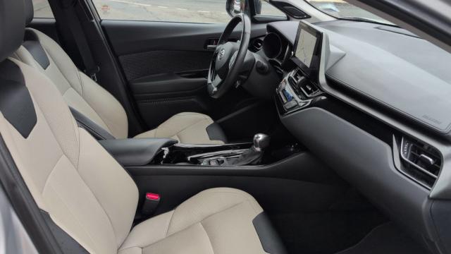 Toyota C-Hr image 7