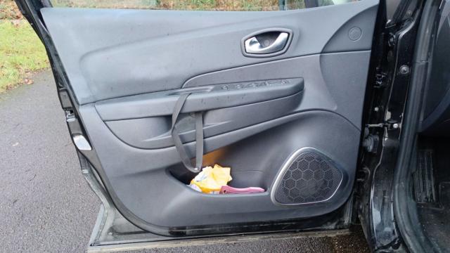 Renault Captur image 6