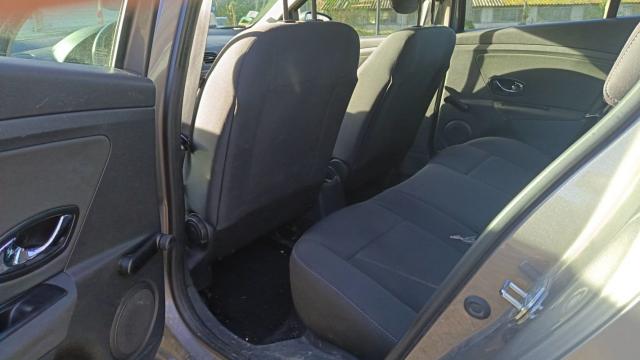 Renault Mégane image 2