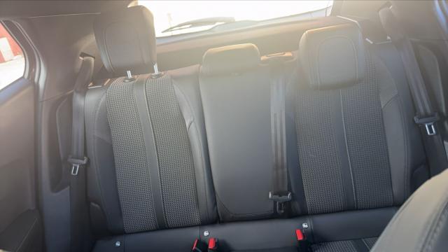 Peugeot 2008 image 5