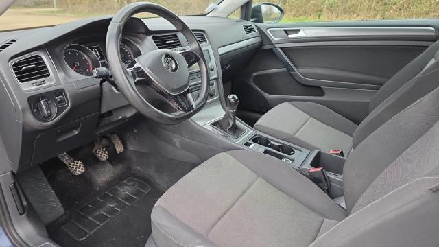 Volkswagen Golf image 5