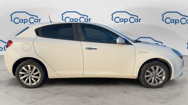 Alfa Romeo Giulietta image 4