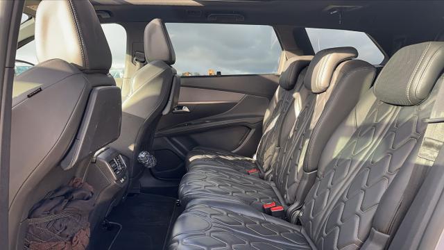 Peugeot 5008 image 5