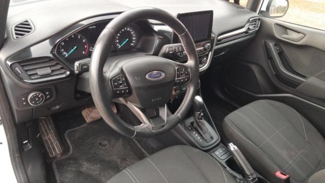 Ford Fiesta image 2