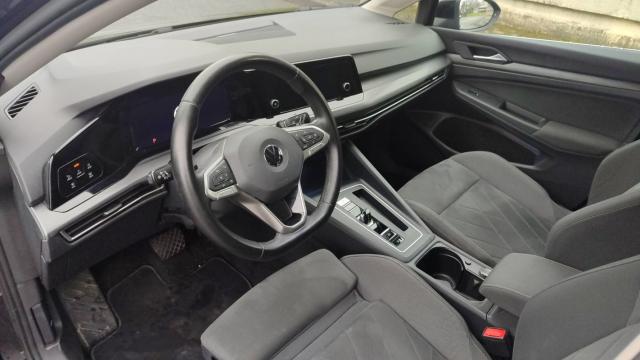 Volkswagen Golf image 6