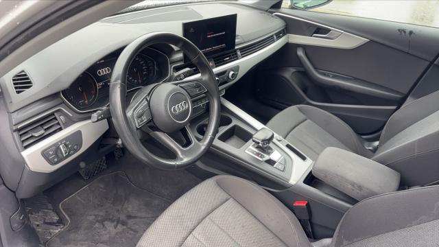 Audi A4 image 3