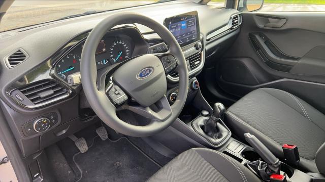 Ford Fiesta image 2