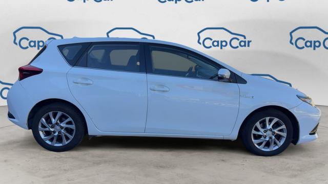 Toyota Auris image 6