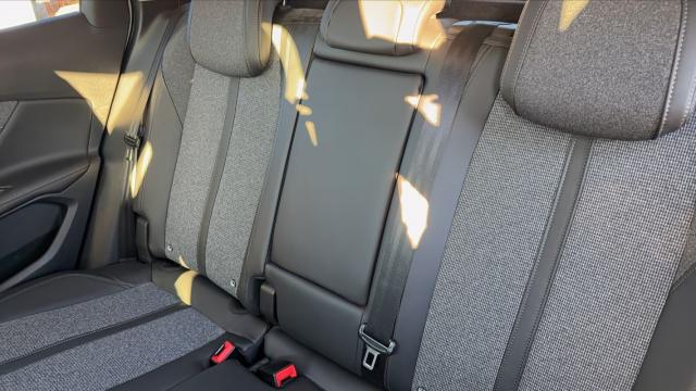 Peugeot 3008 image 5