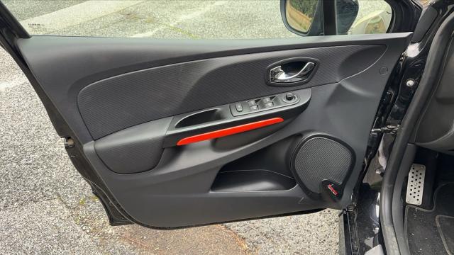 Renault Clio image 9