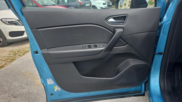 Renault Captur image 3