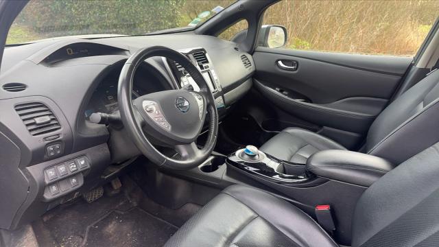 Nissan Leaf image 9