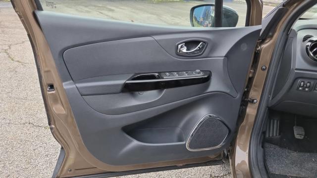 Renault Captur image 7