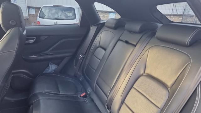 Jaguar F-Pace image 8
