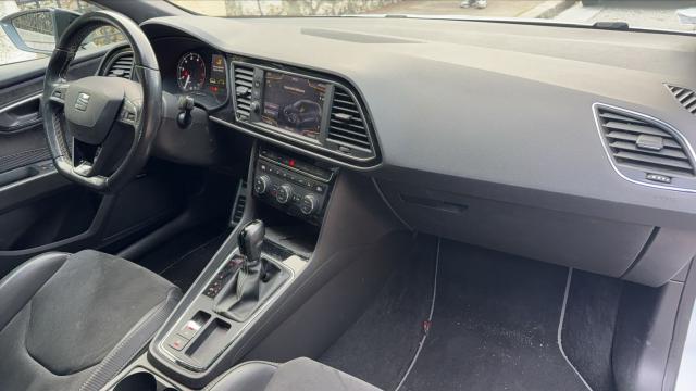 Seat Leon image 5