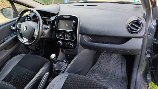 Renault Clio image 2