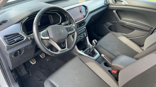Volkswagen T-Cross image 8