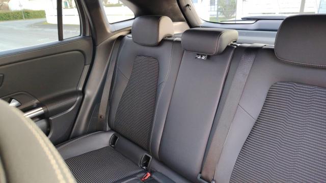 Mercedes Benz Classe Gla image 2