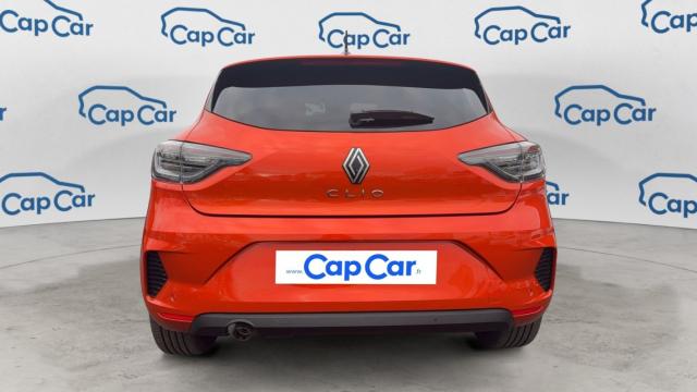 Renault Clio image 8