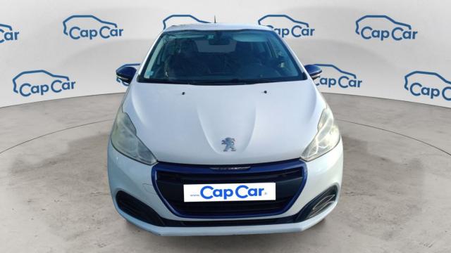 Peugeot 208 image 9