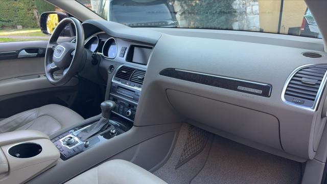 Audi Q7 image 9