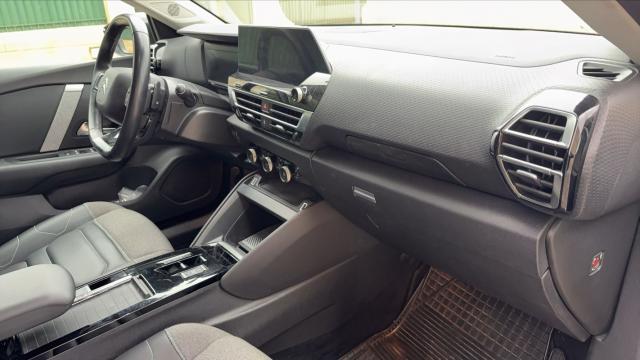 Citroen C4 image 8