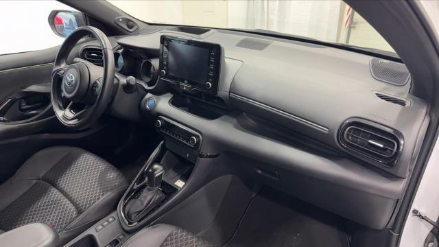 Toyota Yaris image 5