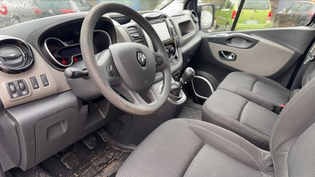 Renault Trafic image 6