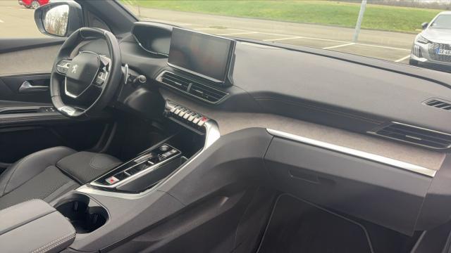 Peugeot 3008 image 9