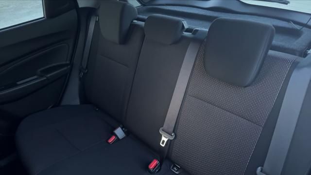 Suzuki Swift image 5