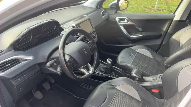 Peugeot 2008 image 4