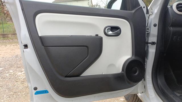 Renault Twingo image 2