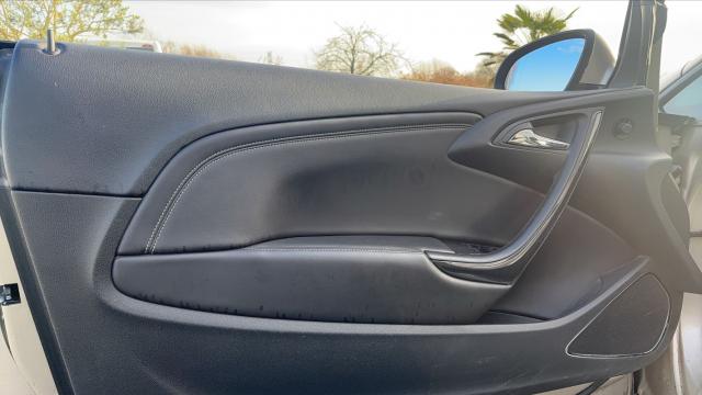 Opel Cascada image 3