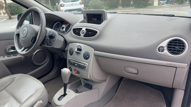 Renault Clio image 9