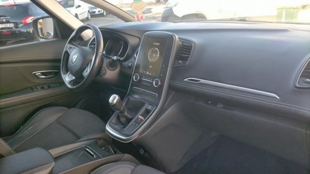 Renault Grand Scénic image 8
