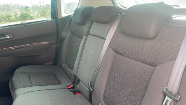 Peugeot 3008 image 1