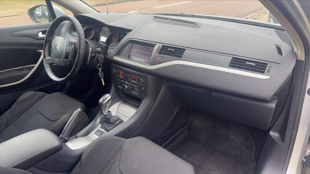 Citroen C5 image 7
