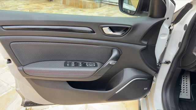 Renault Mégane image 2