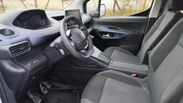 Peugeot Rifter image 5