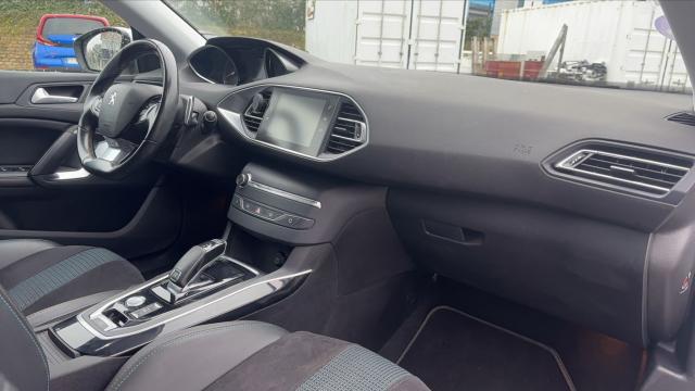 Peugeot 308 Sw image 2