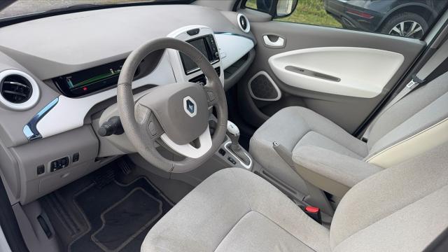 Renault Zoe image 9