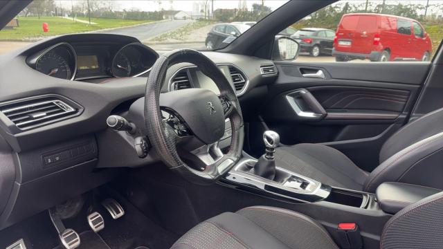 Peugeot 308 image 3