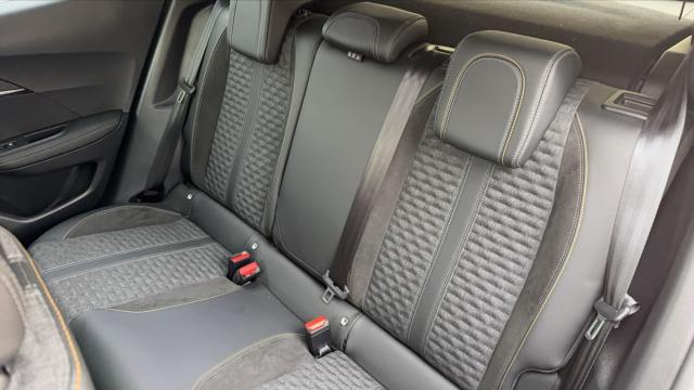 Peugeot 2008 image 2