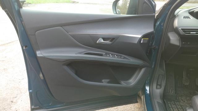 Peugeot 3008 image 5