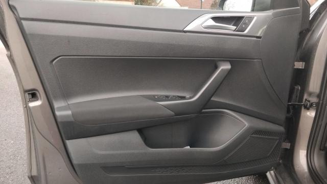 Volkswagen Polo image 8