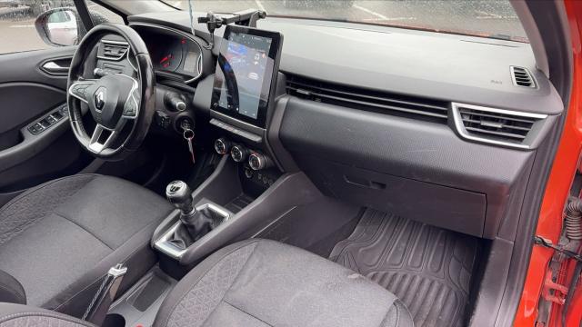 Renault Clio image 8